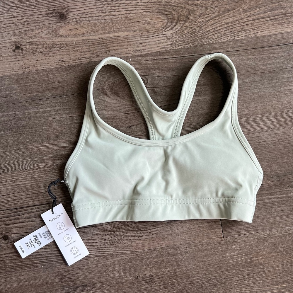 Aritzia XXS TNASLICK™ CLIMB SPORTS BRA - Silver Sage Green (NWT)
